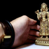 17th century copper gilt Guanyin Bodhisattva statue - photo 5