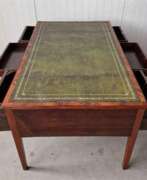 Übersicht. Restored antique two-sided desk