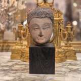 Shakyamuni Buddha head in sandstone Thailand Ayutthaya 17th century Steinzeug 17th century - Foto 7