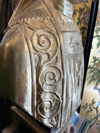 Late 17th Century Reliquary Bust of a Bishop in Gilded Wood Lackiertes Holz 17th century - Foto 11 Late 17th Century Reliquary Bust of a Bishop in Gilded Wood Lackiertes Holz 17th century - Foto 11