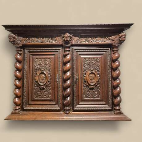 French Renaissance Revival Carved Oak Buffet &agrave; Deux Corps 19 Century Wood 19th century - photo 20