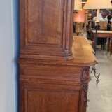 Magnifique vitrine en ch&ecirc;ne. Magnifiques sculptures verre taill&eacute; ch&ecirc;ne. France. Ann&eacute;es 1920. Dimensions&nbsp;: hauteur 225&nbsp;cm longueur 145&nbsp;cm profondeur 62&nbsp;cm. Oak Early 20th century - Foto 4