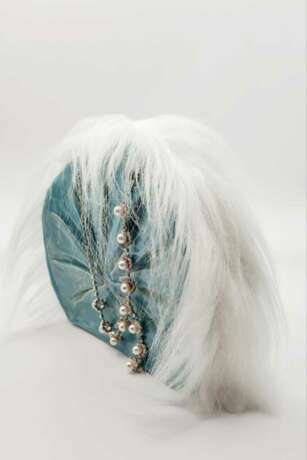 Decorative interior sculpture Winter bag Высокотемпературная керамика Ручная работа Неоромантизм артдекор 2025 г. - фото 3