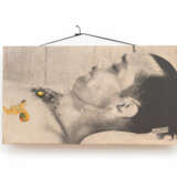 Daniel Spoerri. „Totlachen („crever de rire)“, aus dem Zyklus Criminal
Investigations") - photo 1