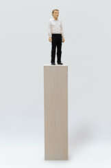 Stephan Balkenhol. Man with black trousers