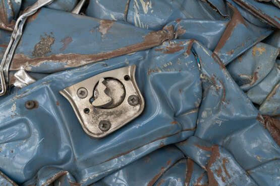 César (César Baldaccini). Untitled (Compression) - photo 5