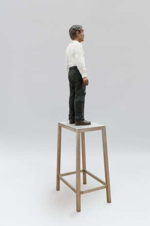 Stephan Balkenhol. Mann mit schwarzer Hose auf SockelStephan Balkenhol. Man with black trousers on a plinth - фото 3
