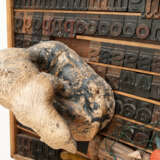 Daniel Spoerri. "Histoires de Boites à lettres I" - фото 7