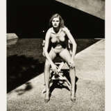 Helmut Newton. Cyberwoman - фото 10