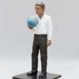 Stephan Balkenhol. Hamlet (Mann mit Weltkugel)Stephan Balkenhol. Hamlet (man with globe) - фото 3