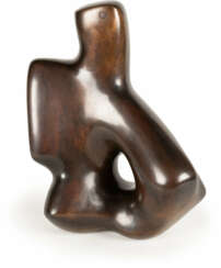 Karl Hartung. Seated figure