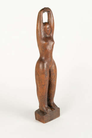 Louise Stomps. Small standing woman - photo 4