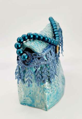 Декоративная интерьерная сумочка Кружево Керамика Ручная работа декоративный Декоратиивно-прикладное искусство 2025 г. - фото 2 Декоративная интерьерная сумочка Кружево Керамика Ручная работа декоративный Декоратиивно-прикладное искусство 2025 г. - фото 2