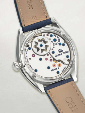 GRAND SEIKO, PLATINUM SPRING DRIVE 'MASTERPIECE COLLECTION' WITH POWER RESERVE, REF. SBGZ003 - photo 4 GRAND SEIKO, PLATINUM SPRING DRIVE 'MASTERPIECE COLLECTION' WITH POWER RESERVE, REF. SBGZ003 - photo 4
