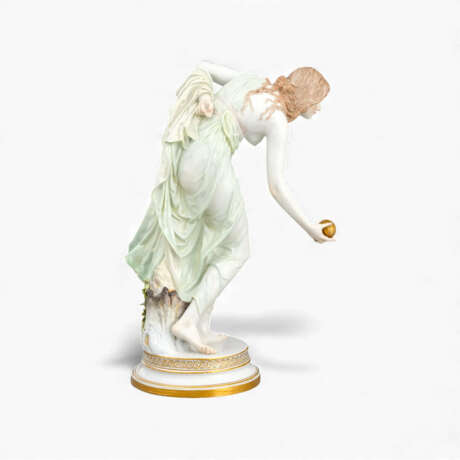 Meissen, ''Kugelspielerin'', design by Walter Schott, 1897 - photo 6