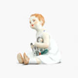 Meissen child with toy sheep - photo 8