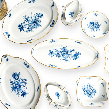 Meissen dinner service for 6 people ‘Blue Flower with Insects’ - photo 4