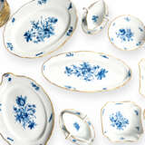 Meissen dinner service for 6 people ‘Blue Flower with Insects’ - photo 4