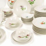 KPM coffee and dinner service with floral decoration - photo 9