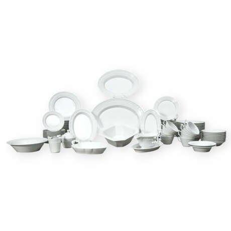 KPM Berlin service ''Kurland'' - фото 1 KPM Berlin service ''Kurland'' - фото 1