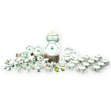 Herend Speise- und Mokka-/Teeservice Apponyi grün und Fleur des indes grün - Foto 1 Herend Speise- und Mokka-/Teeservice Apponyi grün und Fleur des indes grün - Foto 1