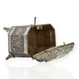 Silver Rococo sugar bowl - photo 3