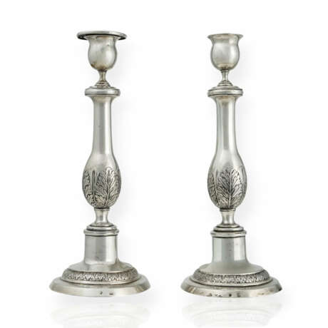 Silver classic candlestick pair - photo 1 Silver classic candlestick pair - photo 1