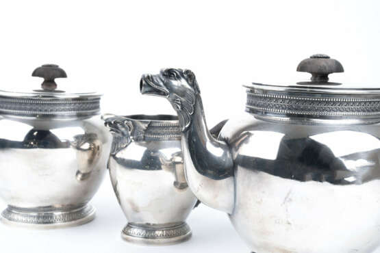 Silver teapot, sugar bowl and milk jug - photo 3 Silver teapot, sugar bowl and milk jug - photo 3