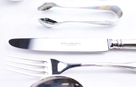 Robbe & Berking - ''Navette'' Cutlery Set (800 silver) - photo 9 Robbe & Berking - ''Navette'' Cutlery Set (800 silver) - photo 9