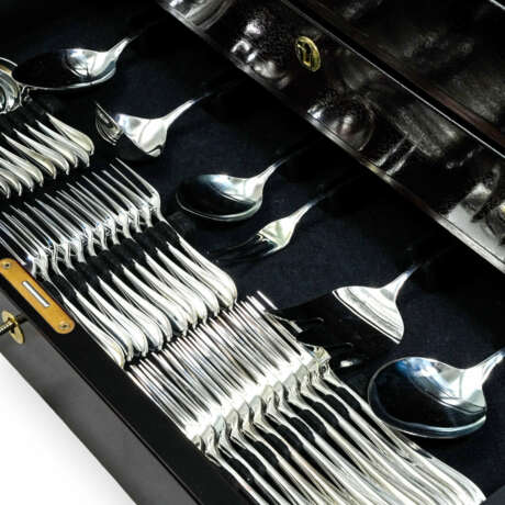Robbe & Berking - ''Navette'' Cutlery Set (800 silver) - photo 11 Robbe & Berking - ''Navette'' Cutlery Set (800 silver) - photo 11