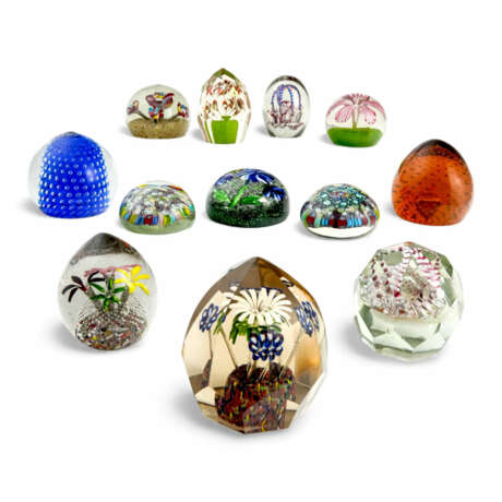 Collection of paperweights, Italy, Bohemia and Murano, 19th-20th century - photo 2 Collection of paperweights, Italy, Bohemia and Murano, 19th-20th century - photo 2