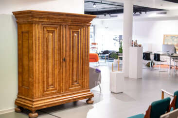 Frankfurter Wellenschrank