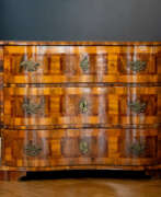Möbel. Barockkommode