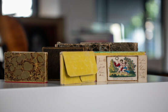Collection of Biedermeier autograph books - photo 3 Collection of Biedermeier autograph books - photo 3