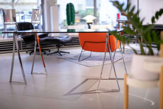 Ghyczy + Co, dining table, Netherlands - photo 2