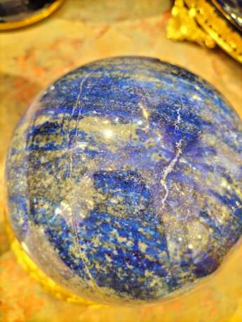 Large Lapis Lazuli Sphere from Afghanistan on a 19th French Gilded Base Bronze Napoleon III 20th century - Foto 4