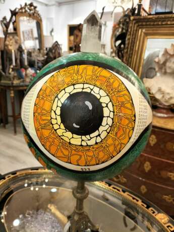 Painted Globe with a Rock Crystal and a Base in Gilt Bronze Bronze 21th century - Foto 13