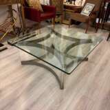 Mid-Century Modern Chrome and Lucite Coffee Table by Alessandro Albrizzi 1970 Металл 20th century г. - фото 2