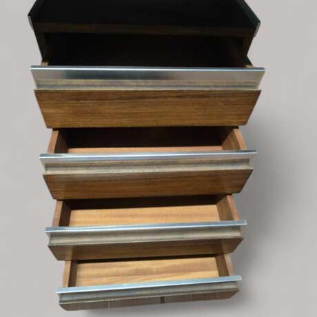 Modern Executive Desk by Alberto Rosselli and Gio Ponti for Arflex 20th Century Металл 20th century г. - фото 12 Modern Executive Desk by Alberto Rosselli and Gio Ponti for Arflex 20th Century Металл 20th century г. - фото 12