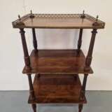 Antique etagere Mahagoni At the turn of the 15th - 16th century - Foto 1