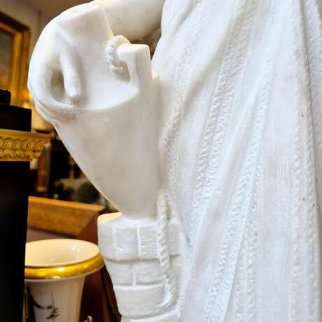 Young woman with jug Carrara marble signed Bonnal early 20th century Marbre 19th century - photo 14 Young woman with jug Carrara marble signed Bonnal early 20th century Marbre 19th century - photo 14