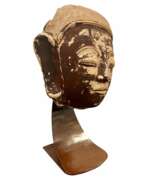 Produktkatalog. Terracotta Buddha head, Shan State Kingdom, Burma, 16th18th century