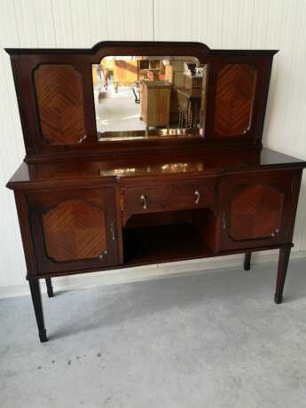 Mahogany sideboard Mahogany veneer Victorian Style 19th century - photo 3 Mahogany sideboard Mahogany veneer Victorian Style 19th century - photo 3