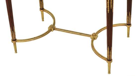 ВЕЛИКОЛЕПНЫЙ ДАМСКИЙ СТОЛИК С ФАРФОРОВЫМИ ПАНЕЛЯМИ В МАНЕРЕ ADAM WEISWEILER ФРАНЦИЯ ВТОРАЯ ПОЛОВИНА XIX ВЕКА Porcelain Hand Painted Gilding Napoleon III 19th century г. - фото 12