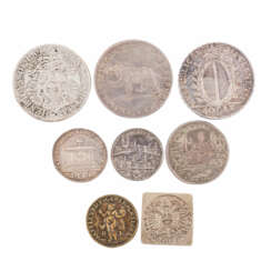 Wundervolle 9-teilige Zusammenstellung Münzen, Jetons und Klippen 17./18. Jahrhundert. -