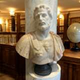 Bust of Marcus Aurelus in Marble in marble and onyx 20th century Marmor 20th century - Foto 14