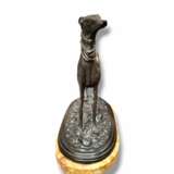 19th Century Statue of a Greyhound in Bronze in the Style of Pierre-Jules M&ecirc;ne Bronce 19th century - photo 11