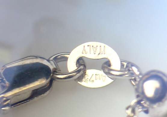 Collier en or avec pendentif-croix avec diamants Or Other style 21th century - photo 5 Collier en or avec pendentif-croix avec diamants Or Other style 21th century - photo 5