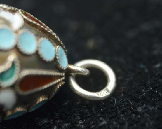 Яйцо-подвеска в стиле Фаберже Серебро Art Nouveau 19th century г. - фото 3 Яйцо-подвеска в стиле Фаберже Серебро Art Nouveau 19th century г. - фото 3