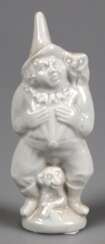 Meissen-Figur "Hofnarr Frölich mit Affe und Eule", weiß, blaue Schwertermarke, 1. Wahl, H. 11,5 cm